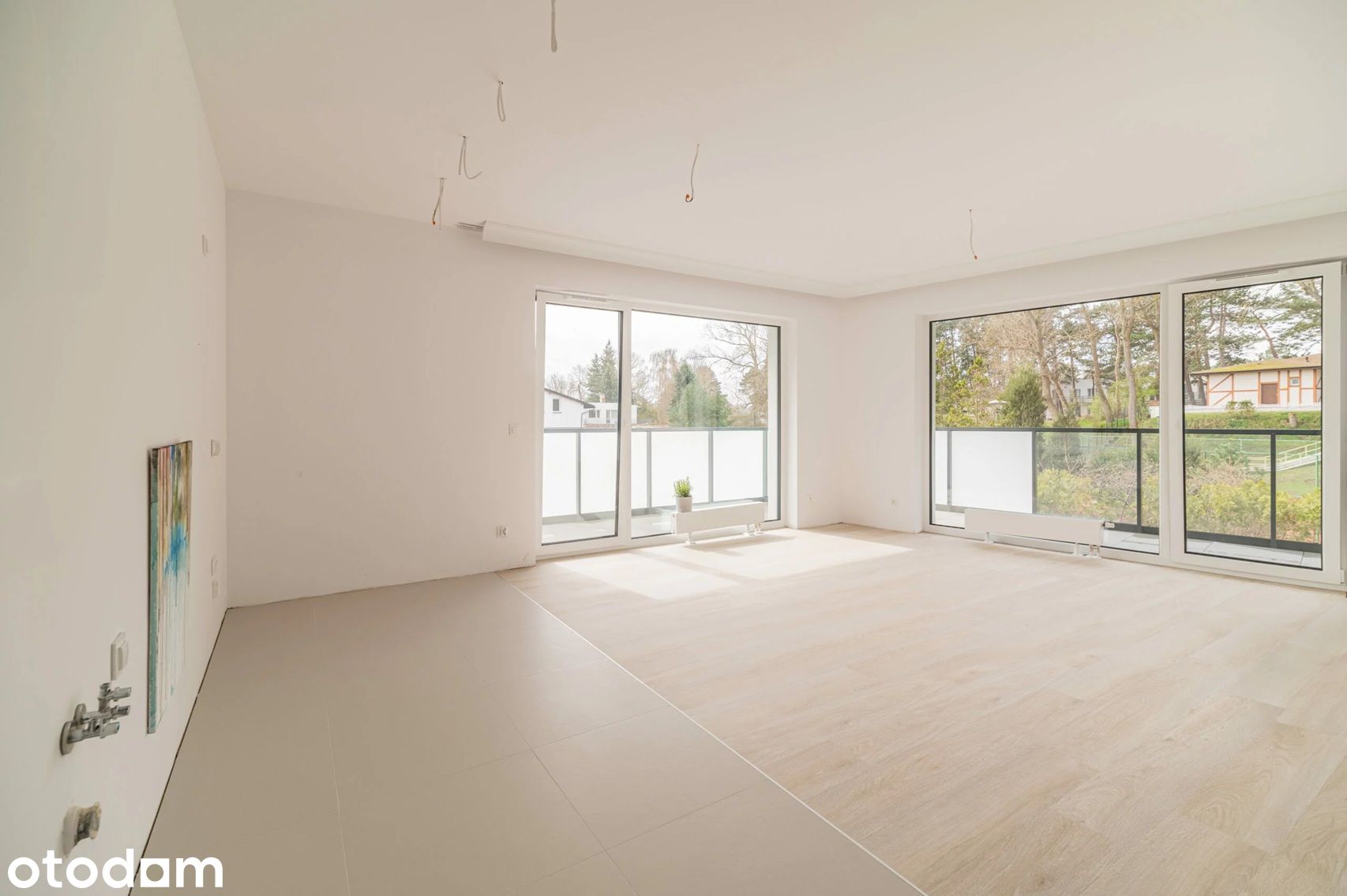 Apartament z narożnymi przeszkleniami i tarasem 22,55 m² — Mielno